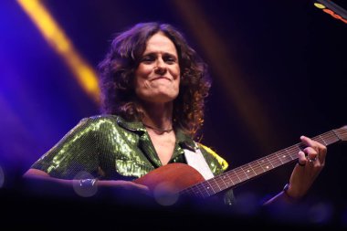 Gösteriyi Sao Paulo Oktoberfest 'te Brezilyalı şarkıcı Zelia Duncan sunar. 9 Ekim 2022, Sao Paulo, Brezilya: Sao Paulo, Sao Paulo 'daki Ibirapuera Jimnastik Kompleksi' nde 2022 Sao Paulo Oktoberfest 'in ilk haftasonu boyunca Brezilyalı şarkıcı Zelia Duncan' ın gösterisi