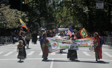 İspanyol Günü Geçidi NYC 2022. 9 Ekim 2022, New York, ABD: İspanyol Mirası aylarından biri olan Hispanik Günü Geçidi NYC 2022 Beşinci Cadde 'de 12.