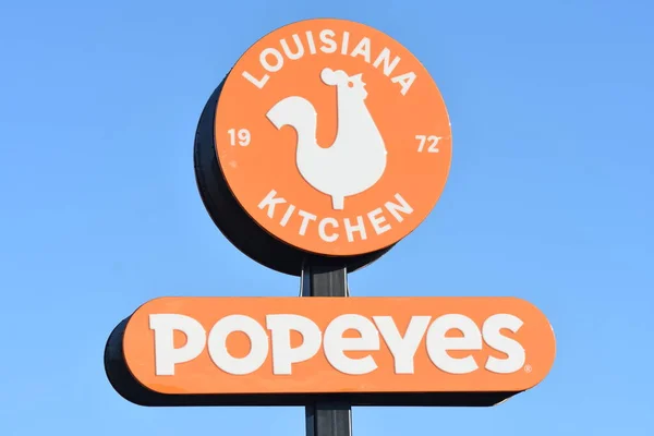 Popeyes Louisiana Kitchen Inc Văzut Autostradă Locală Îndreptându Spre New — Fotografie, imagine de stoc