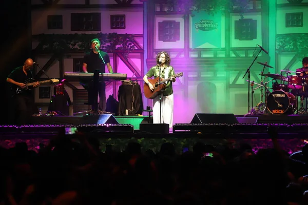 Show Brazilian Singer Zelia Duncan Sao Paulo Oktoberfest October 2022 — Stock Photo, Image