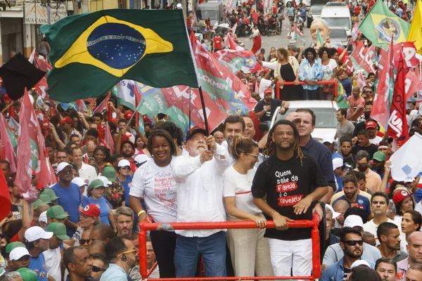 Прогулка Бразильским Президентом Лулой Фавела Алемао Рио Жанейро Октября 2022 — стоковое фото
