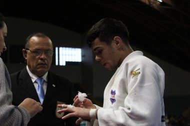 Elemeler - Ulusal Seçim ve Brezilya Alt-13 ve Curitiba 'da 15 yaş altı judo. 13 Ekim 2022, Curitiba, Parana, Brezilya: Curitiba Eleme - Ulusal Seçim ve Brezilya Alt-13 ve Alt-15 Judo dallarında yaklaşık bin judoka aldı