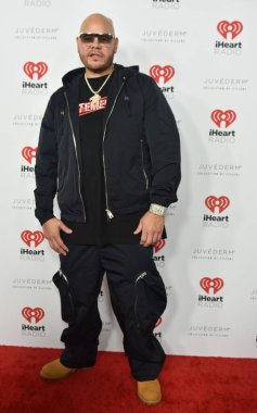 Becky G, Amara La Negra, Jhayco, Şişko Joe iHeartRadio Fiesta Latin 2022 Kırmızı Halı 'ya katıldılar. 15 Ekim 2022, Miami, Florida, ABD