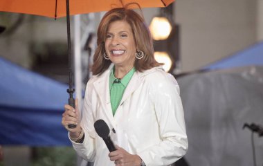 Wynonna Judd, Rockefeller Plaza 'daki NBC Today Show' da canlı performans sergiliyor. 24 Ekim 2022, New York, ABD: Amerikalı country şarkıcısı Wynonna Ellen Judd Rockefeller Plaza 'daki NBC Today Show' da canlı performans sergiliyor.