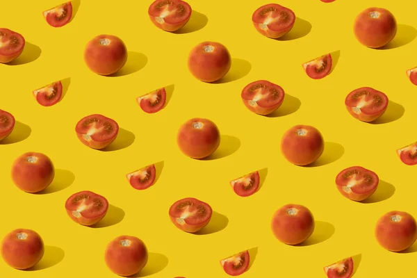 Tomato Half Quarter Yellow Background Pattern — Fotografia de Stock