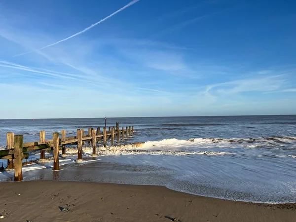 Paesaggio Dell Oceano Dalla Spiaggia Sabbia Bel Mare Calmo Onde — Foto Stock