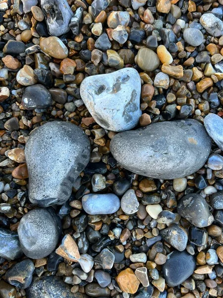 Close Beach Stones Ocean Shore Brown Grey Larger Stone Rock — Foto de Stock