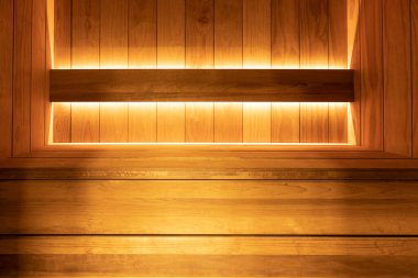 Bir dairedeki tek bir kişi için küçük, modern bir sauna..