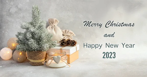 Wesołych Świąt Szczęśliwego Nowego Roku 2023 Tekst Skład Holliday Choinka — Zdjęcie stockowe