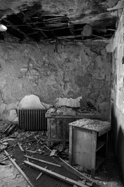 이스턴 교도소에 방화범 사무실 파괴된 — 스톡 사진