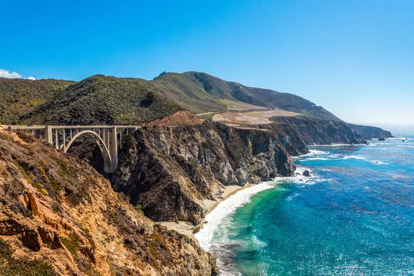 Kaliforniya, ABD 'de Big Sur Otoyolu No: 1' de Pasifik Sahili