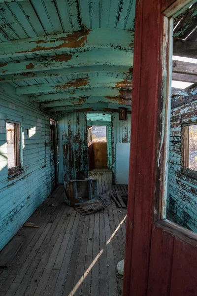 Vista Dentro Viejo Vagón Tren Ciudad Fantasma Rhyolite Death Valley — Foto de Stock