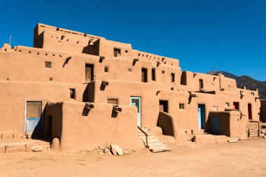 New Mexico, ABD 'deki Taos Pueblo köyü.
