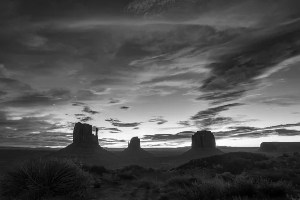 Nagy Csodálatos Napfelkelte Felett Monument Valley Arizona Usa — Stock Fotó