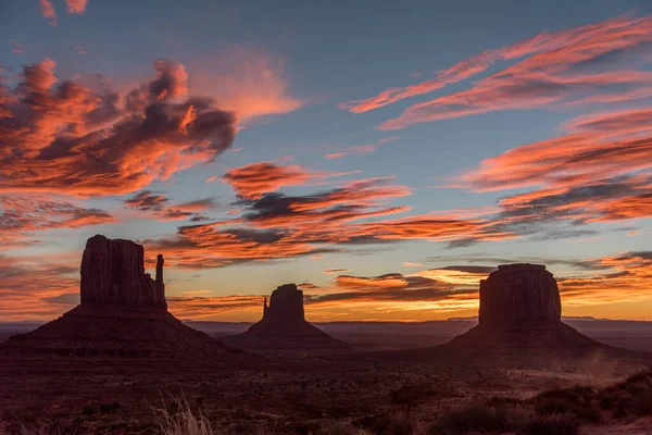 Stor Magnifik Soluppgång Över Monument Valley Arizona Usa — Stockfoto