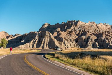 Badlands Ulusal Parkı 'ndan geçen ana yol, ABD