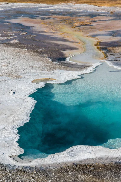 Grandes Piscinas Coloridas Cuenca Del Géiser Superior Yellowstone — Foto de Stock
