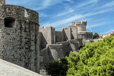 Hırvatistan 'ın Dubrovnik kentinin ünlü güçlü duvarı