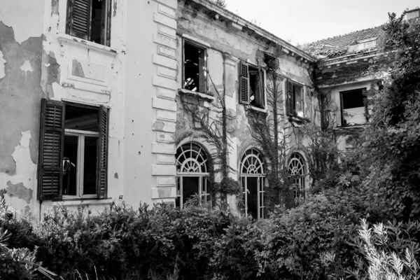 Abandoned Former Hotel Dubrovnik Croatia Left Jugoslavian War 1991 — стоковое фото