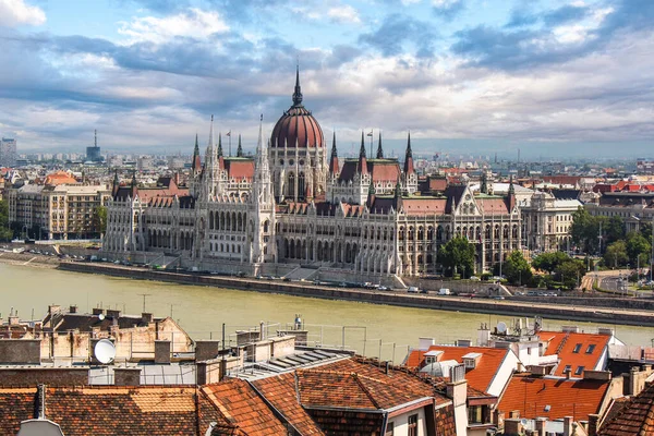 Festői Magyar Parlament Budapesten Gellért Dombról — Stock Fotó
