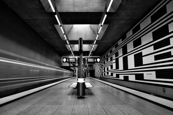 Iconic Walls Subway Station Oberwiesenfeld Munich Bavaria Germany — Stockfoto