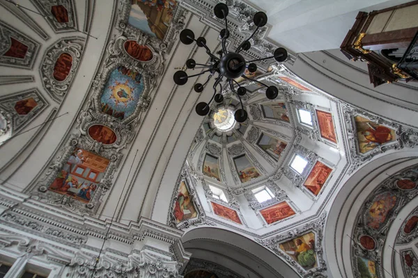 Avusturya Nın Ünlü Salzburg Katedralinin Içinde Sahne Freski — Stok fotoğraf
