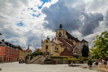 Avusturya 'nın Eisenstadt kentindeki Iconic Barok Dağı Kilisesi