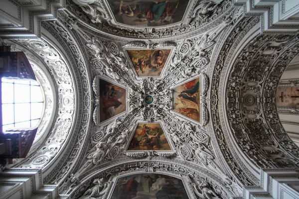 Scenic Fresco Famous Salzburg Cathedral Austria — Stock fotografie