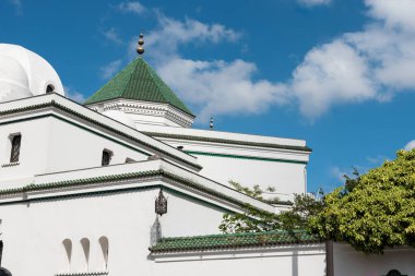 Büyük Mosquee de Paris 'in dışı, Fransa