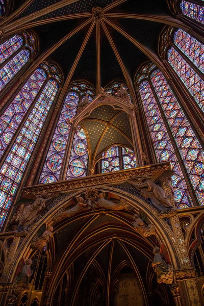 Insidan Den Berömda Sainte Chapelle Paris Med Imponerande Färgglada Fönster — Stockfoto