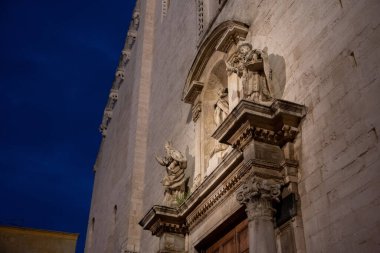 Aydınlatılmış Katedral San Sabino Bari, Güney İtalya