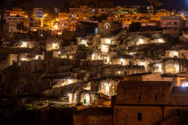 Sassi di Matera 'nın manzaralı gökyüzü, İtalya