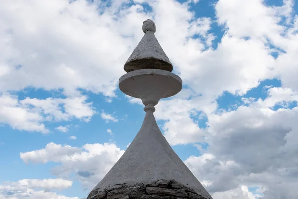 Typical Pilled Stone Roof Trullo Alberobello Italy — 图库照片