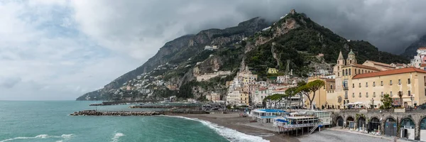 Coastal Cityscape City Amalfi Southern Italy — Fotografia de Stock