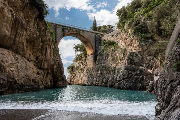 Scenic Arch Bridge Fjord Fury Amalfi Coast Southern Italy — Φωτογραφία Αρχείου