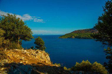 AMOS, MARMARIS, MUGLA, TURKEY: Amos Antik Şehir Marmaris Kumlubuk plajının manzarası.