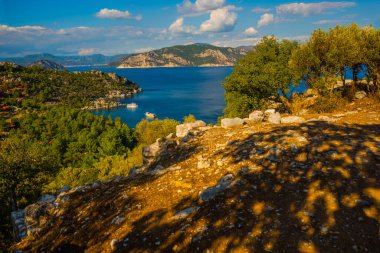 AMOS, Marmaris, MUGLA, TURKEY: Türkiye 'nin Marmaris kenti yakınlarındaki antik Amos kentinin kalıntıları