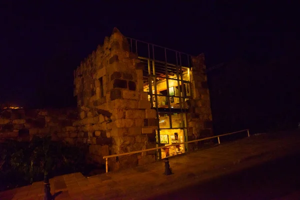 Bodrum Turquia Fragmentos Muralha Fortaleza Fortificação Bodrum Noite Iluminados Por — Fotografia de Stock