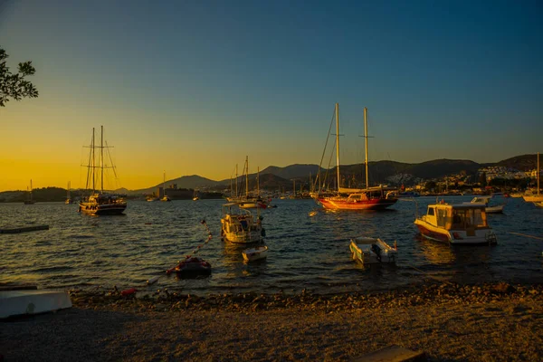 Bodrum Mugla Turkey Красивий Романтичний Моряк Видом Кораблі Човни Ввечері — стокове фото