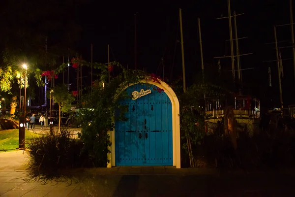 Bodrum Turquie Porte Bleue Symbolique Avec Nom Ville Bodrum Mâts — Photo