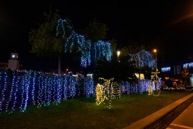 Marmaris, MUGLA, TURKEY: Marmaris 'te yeni yıl için süslenmiş güzel bir gece caddesi
