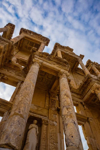 Ephesus Selcuk Izmir Turkey 古代都市エペソの摂氏図書館 トルコのほとんどの古代都市を訪問 — ストック写真