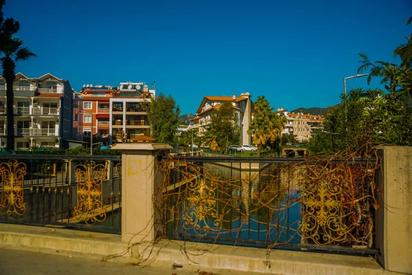 Marmaris Mugla Türkei Kanal Mit Wasser Auf Der Straße Der — Stockfoto