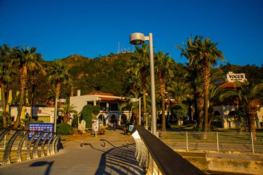 Marmaris 'teki Netsel Marina' daki köprüden bulutlu bir günde güzel bir manzara..