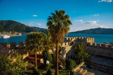 MARİS, MUGLA, TURKEY: güneşli bir günde Marmaris Kalesi 'nden görüntü.