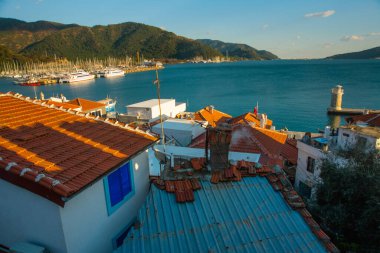 MARİS, MUGLA, TURKEY: güneşli bir günde Marmaris Kalesi 'nden görüntü.
