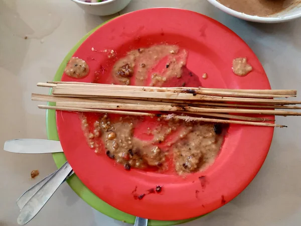 Placa Vermelha Usada Para Comer Satay Foto — Fotografia de Stock