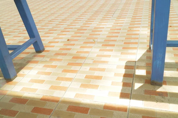Pavimento Ceramica Con Motivi Marroni Arancioni Foto — Foto Stock