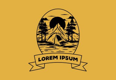 Dağ kampı kubbe çadırı tasarımı kullanıyor.