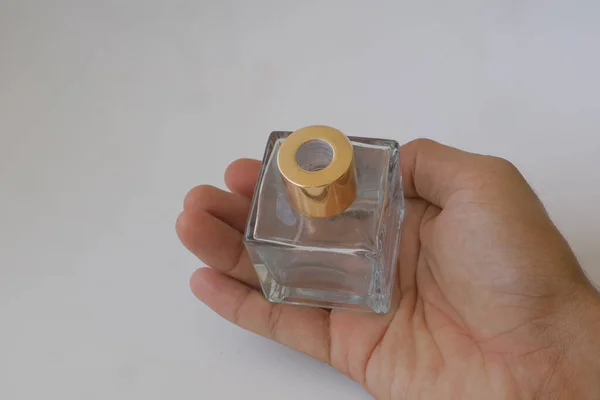 Hand Holding Empty Box Perfume Bottle Photo — Stock Photo, Image